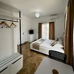 Hotel Seli's 3*