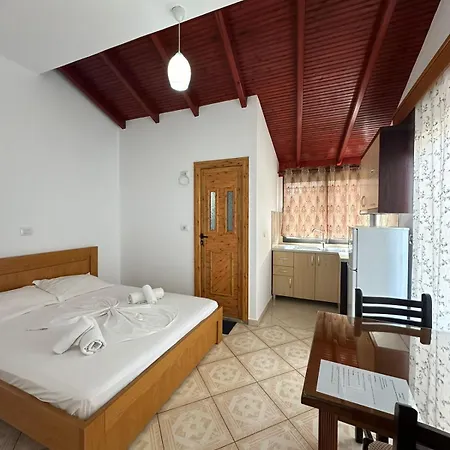 Hotel Seli's 3*